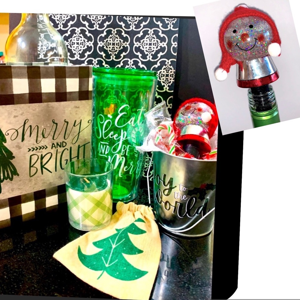 NWT Eat, Drink & Be Merry🍾Gift Set